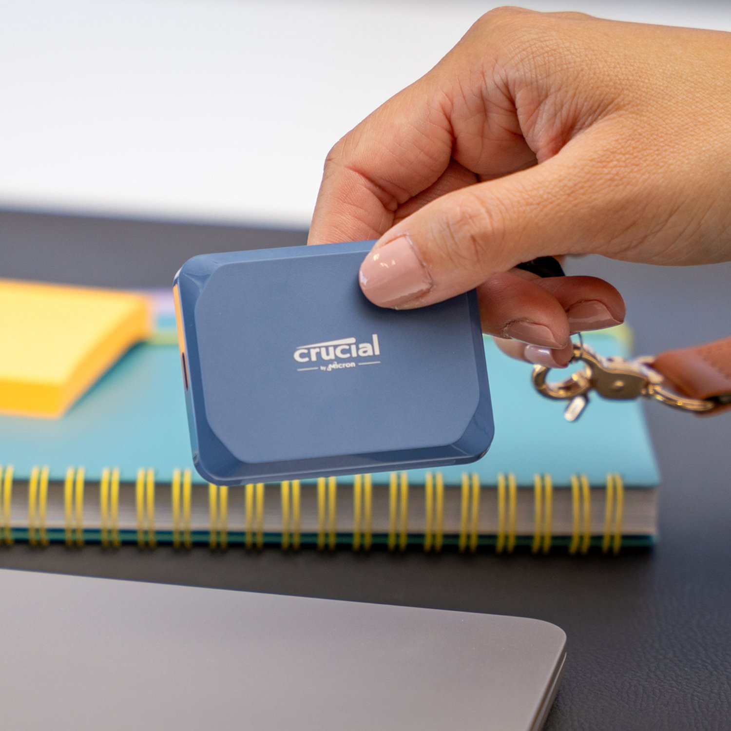 Crucial X10 1TB Type-C Portable SSD - Image 3
